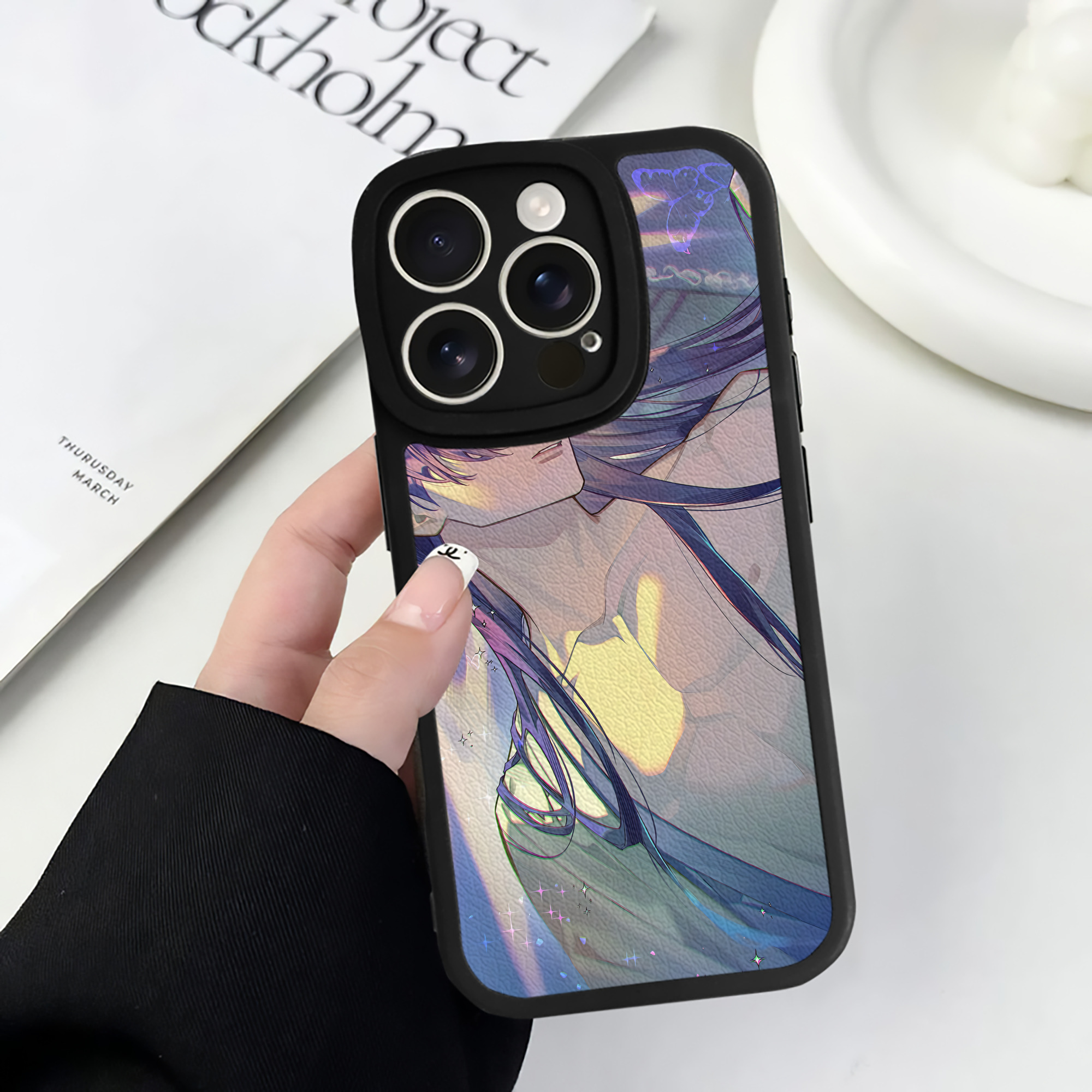 （画像用） 薬屋のひとりごと The Apothecary Diaries 【iPhone 16シリーズ対応】シリコンスマホケース（レザー調） 材質：シリコン